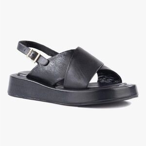 SECHELLES just for fun Criss Cross black leather sandal